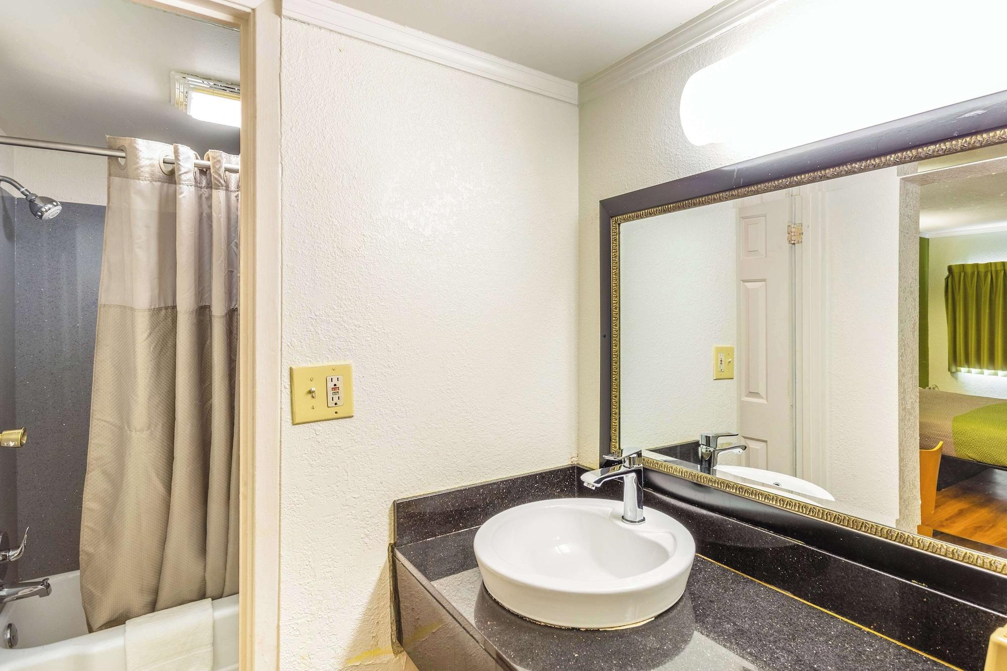 Equipamiento de Habitación Motel 6 Huntington, WV