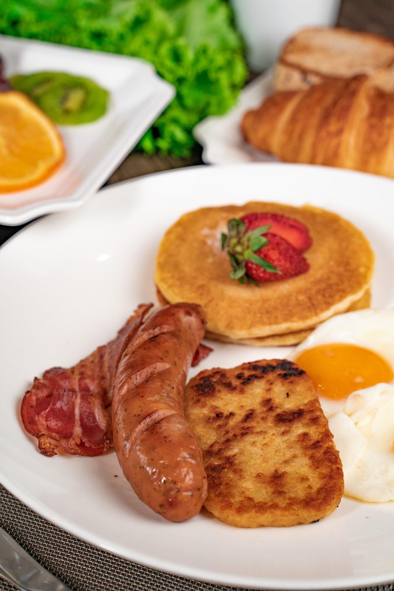 Restaurant Lafaayette Luxury Suites Baguio