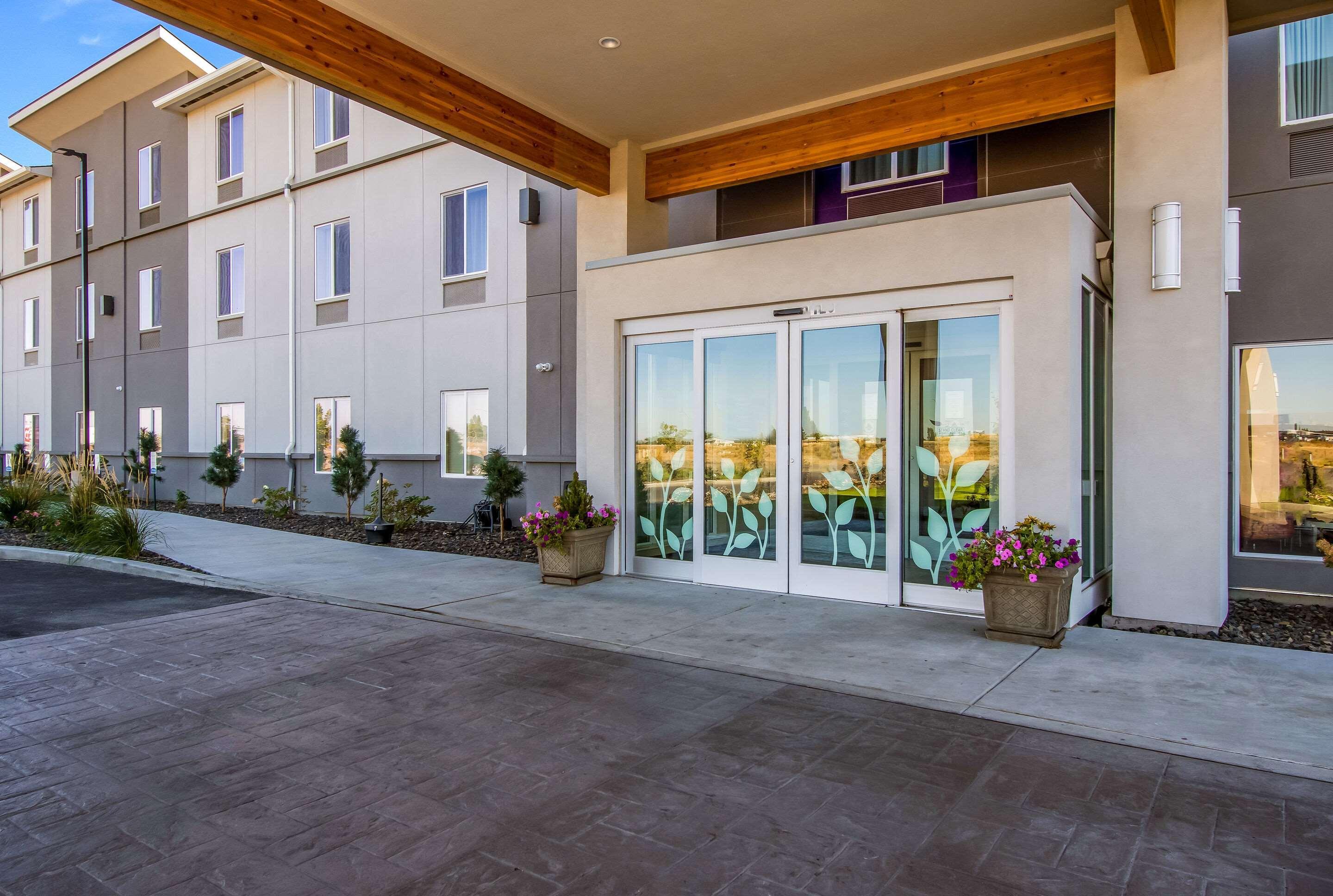 Vista Exterior Sleep Inn Boardman