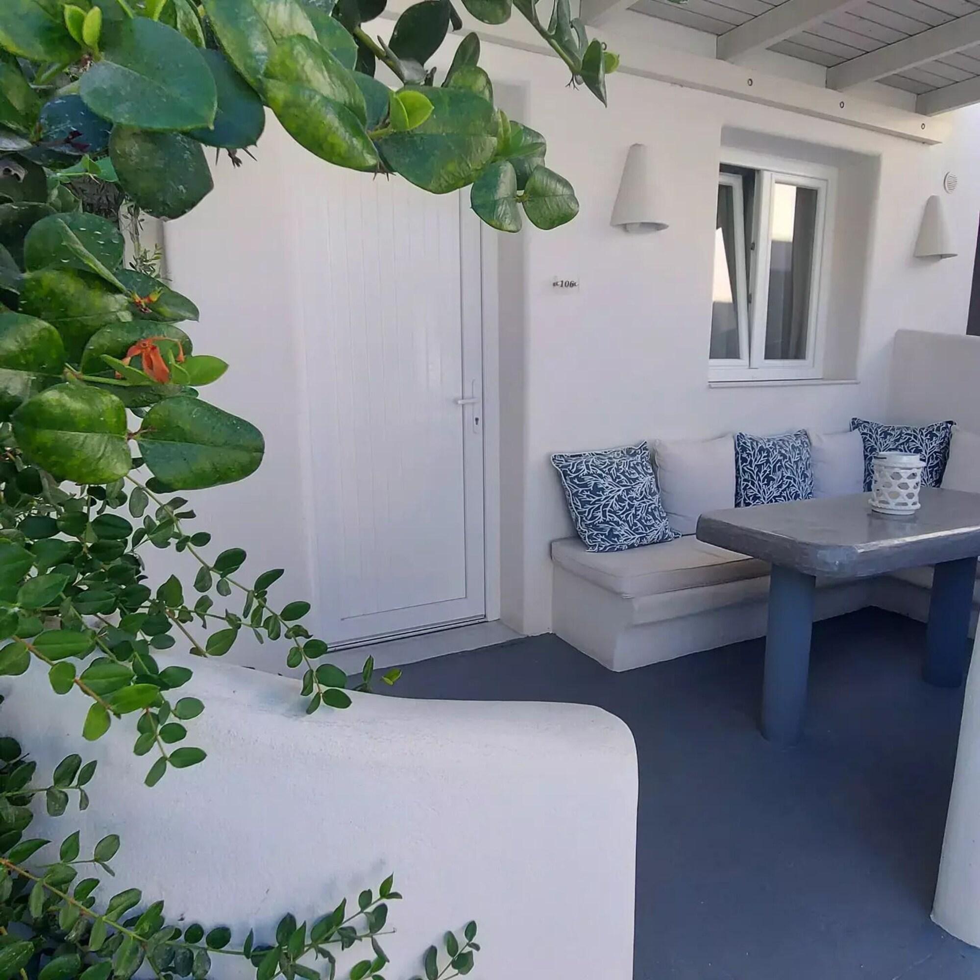 Varios Ambience Suites