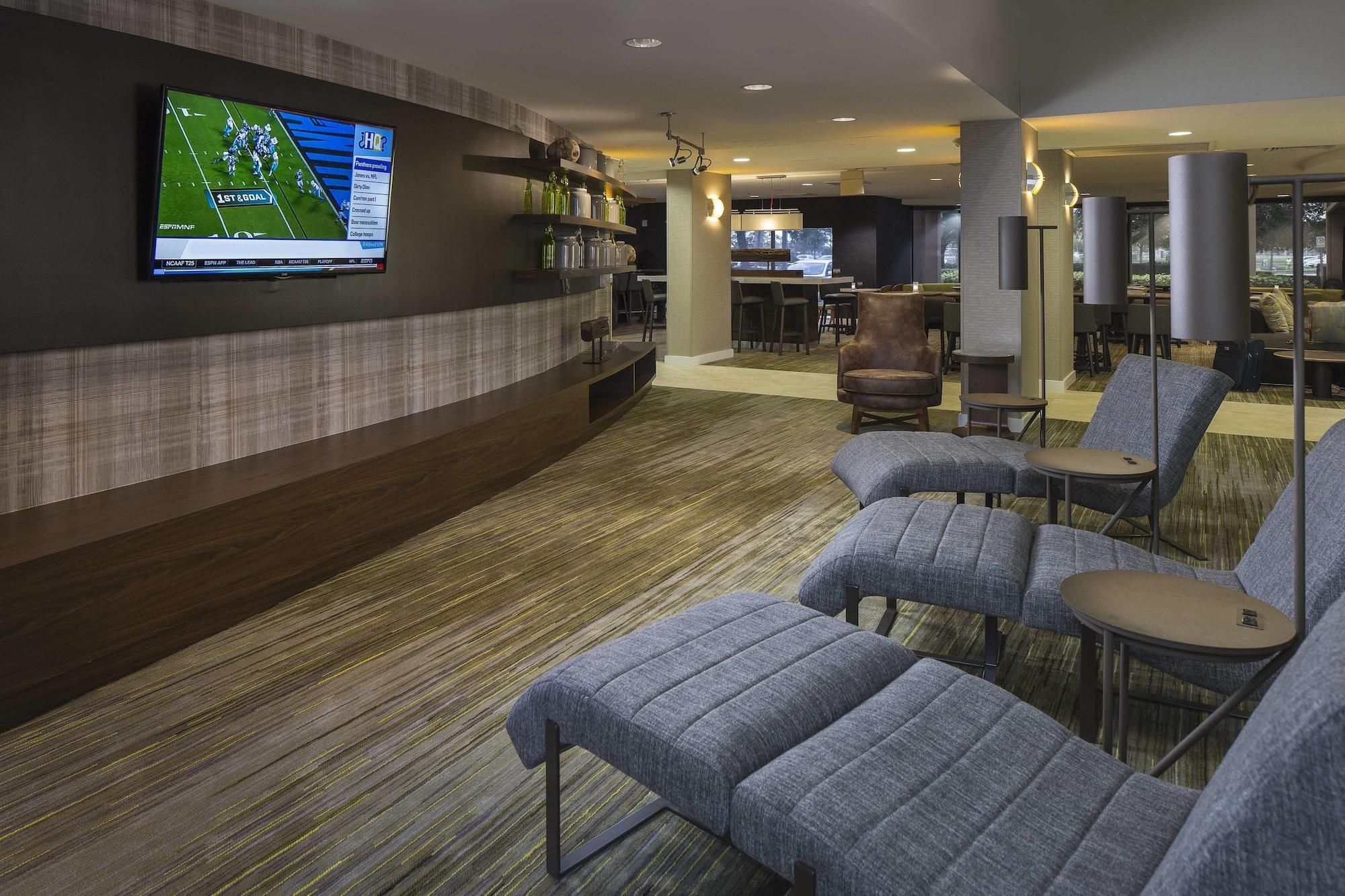 Bar/Salón Courtyard by Marriott Daytona Beach Speedway/Airport