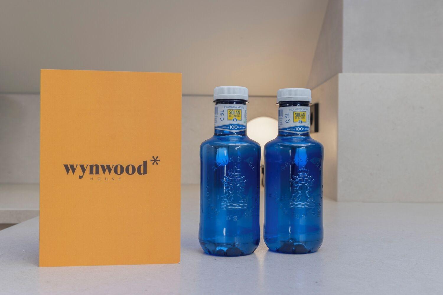 Equipamiento de Habitación Rio by Wynwood House