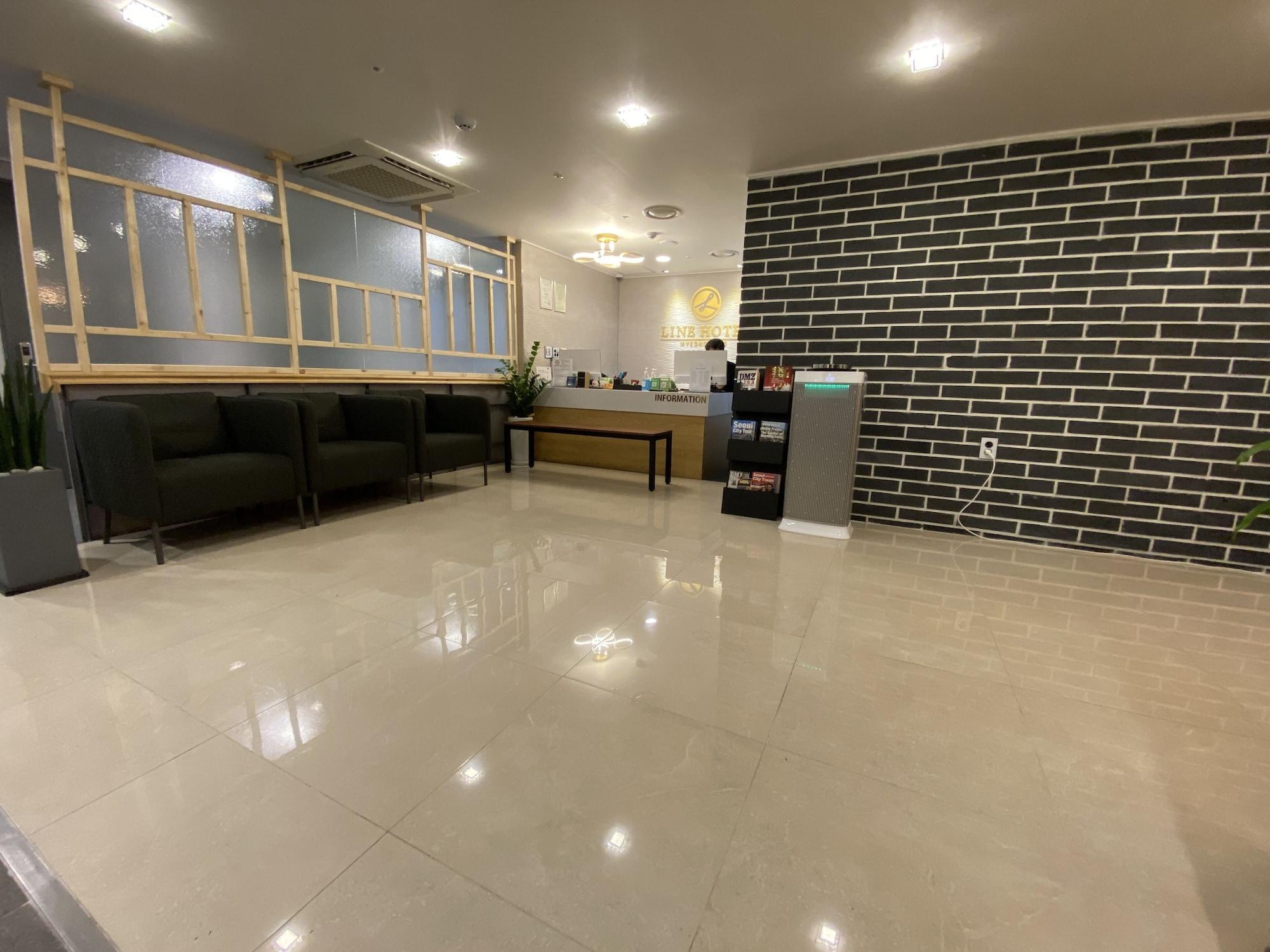 Vista Lobby Line Hotel Myeongdong