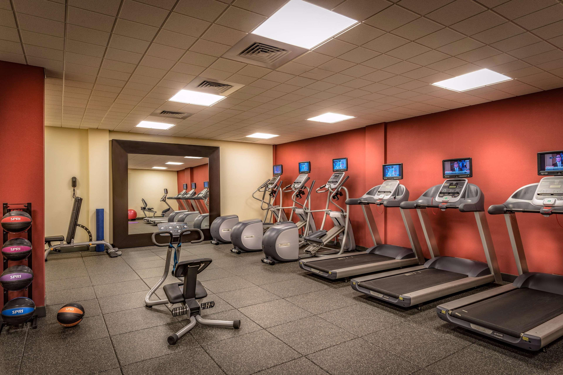 Instalaciones Recreativas Hilton Garden Inn Reagan National Airport