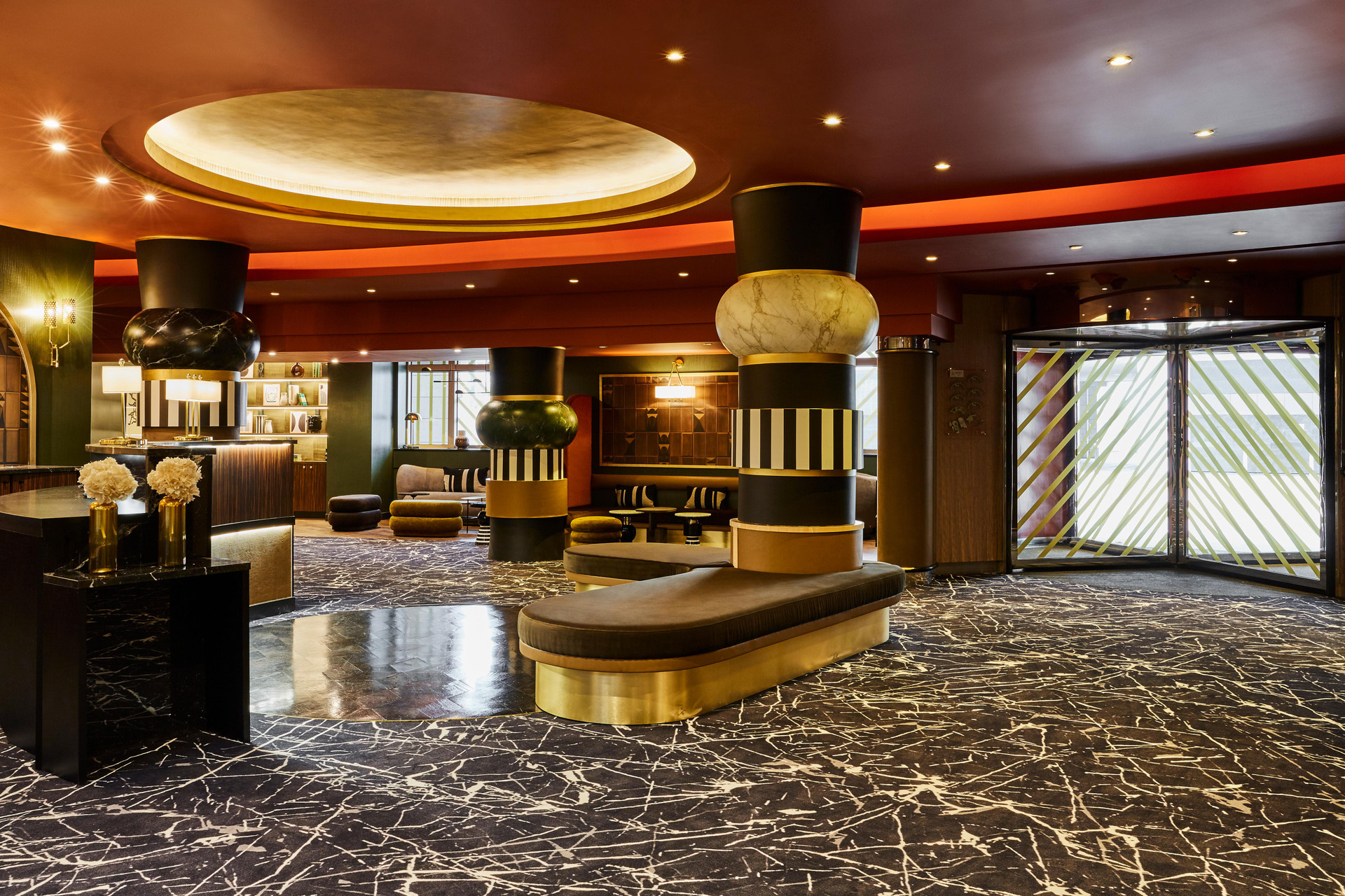Vista Lobby Nest Hotel Paris la Défense - MGallery Collection