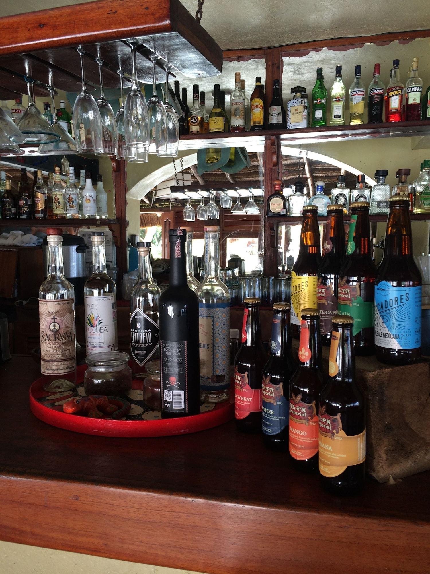Bar/Salón Piedra Escondida