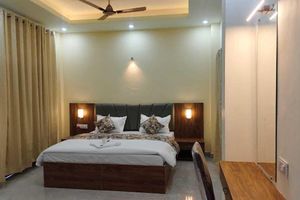 Alojamiento - Stay Purvi Ganga