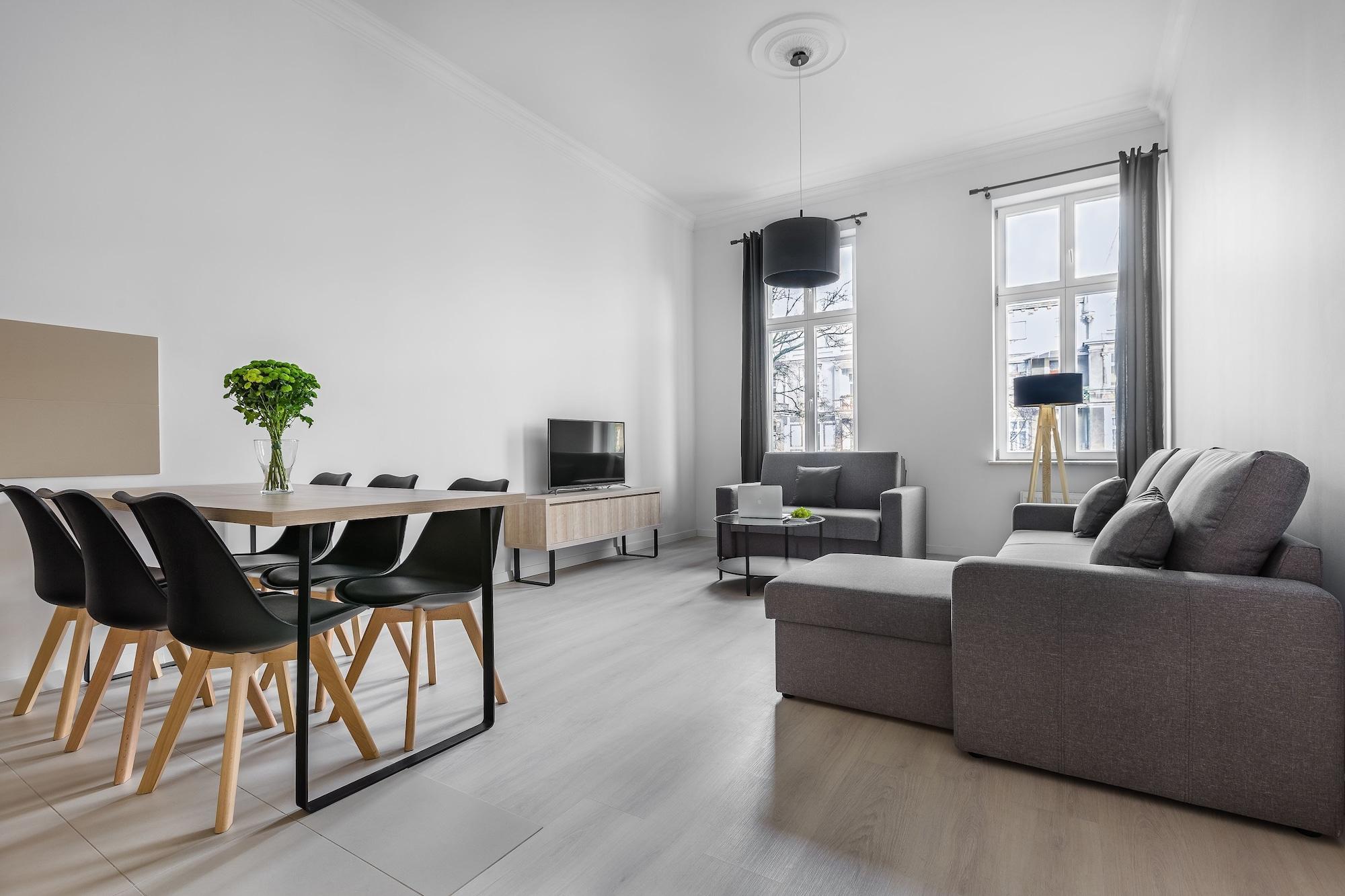 Vista Exterior Aparthotel Platinum