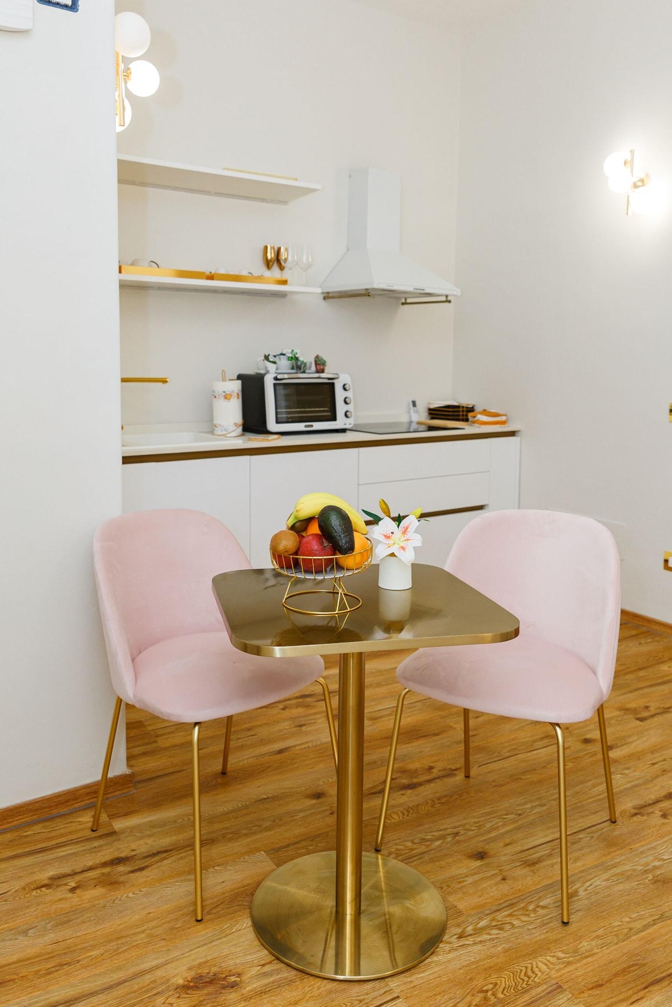 Comodidades del Alojamiento Golden palace luxury guest house