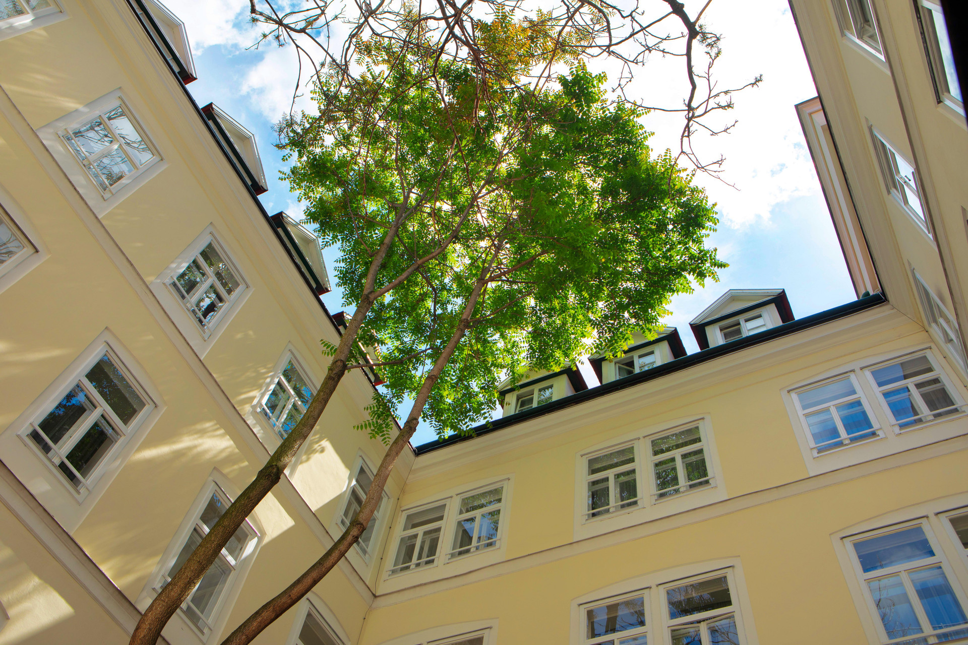 Varios The Levante Rathaus Apartments