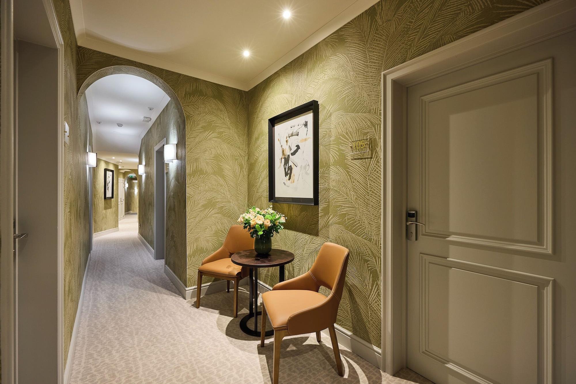 Varios Hotel Aragon
