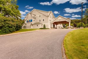 Alojamiento - Comfort Inn & Suites North Conway