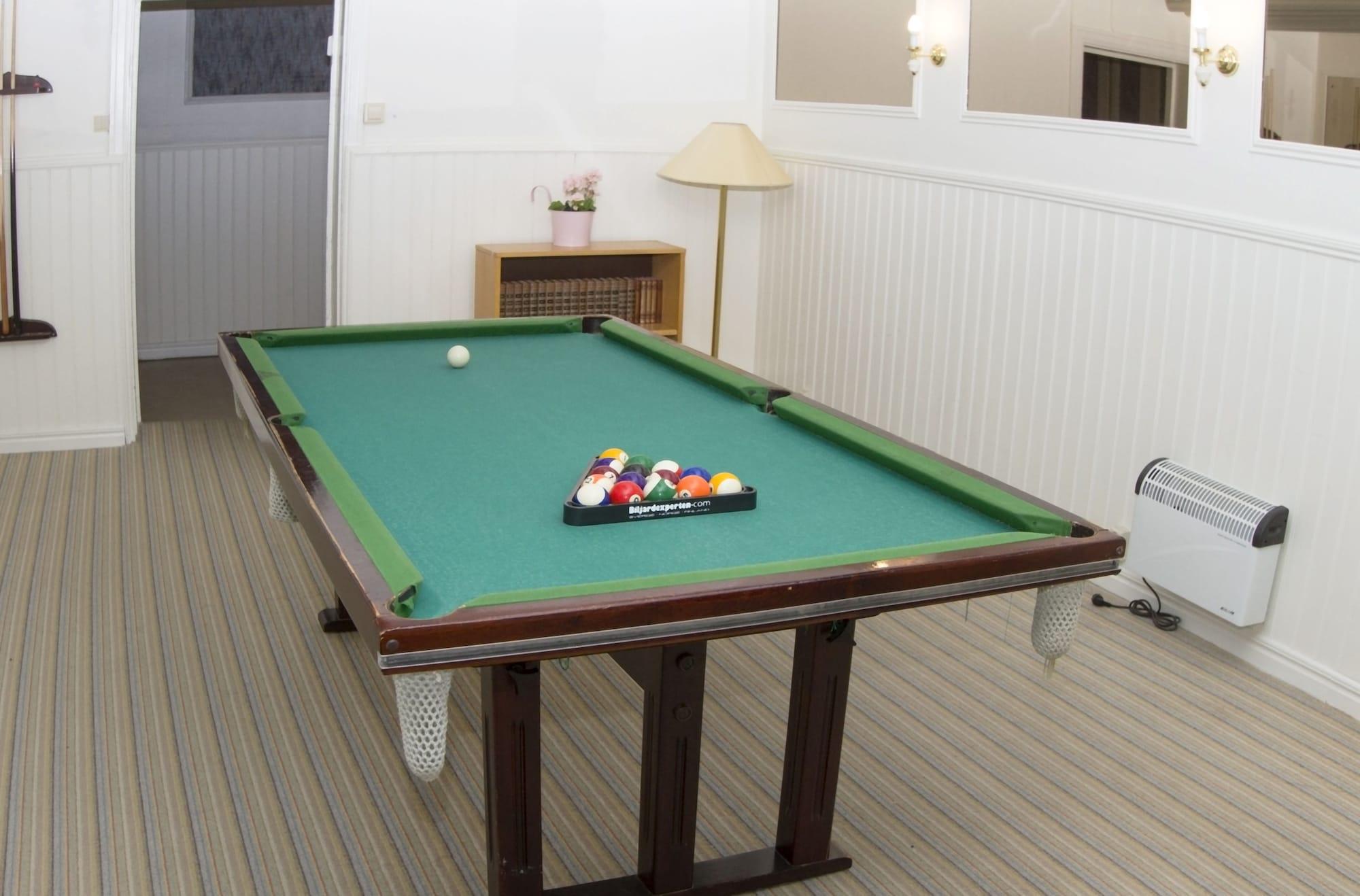 Instalaciones Recreativas Hotell Linden