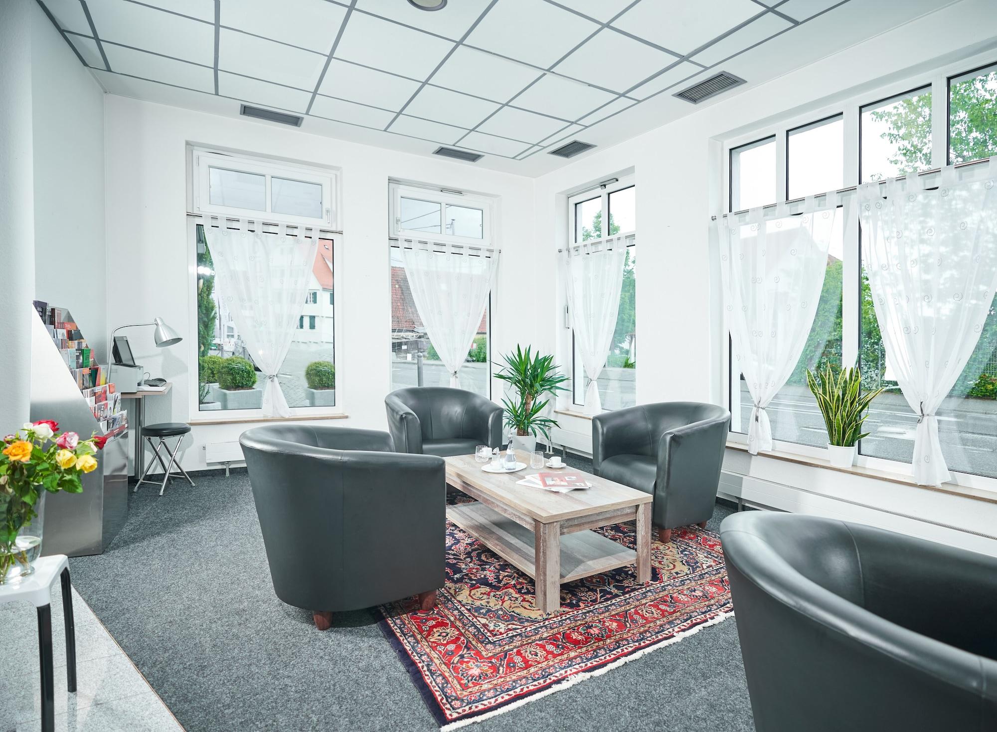 Vista Lobby Apart Business Hotel