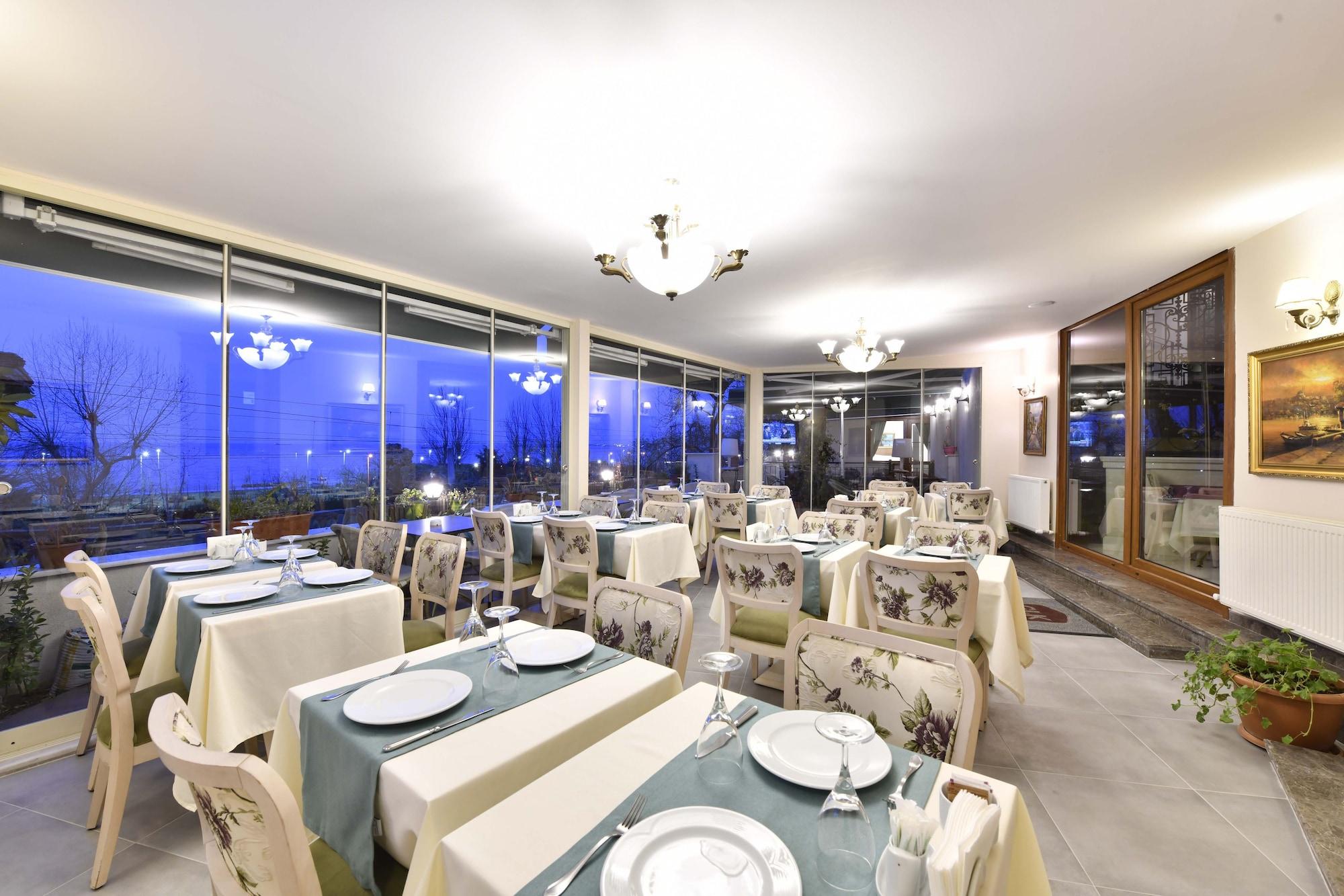 Restaurant GLK PREMIER Sea Mansion Suites & Spa - Special Class