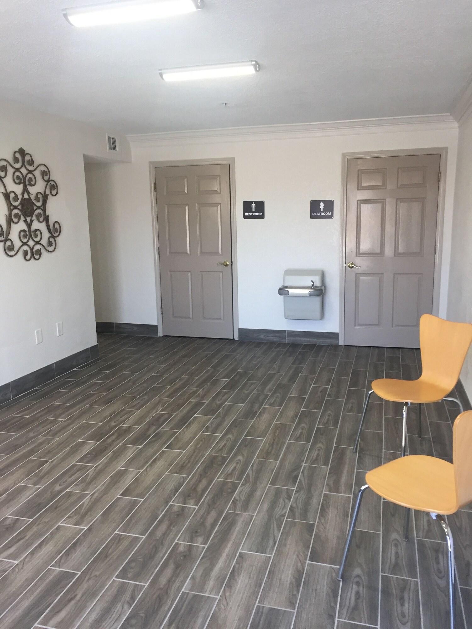 Vista Lobby Extended Stay