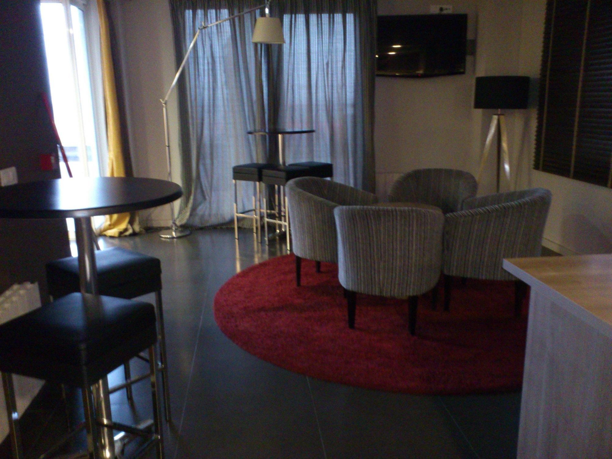 Bar/Salón Hotel Vila de Premià