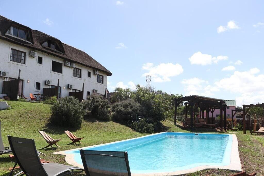 Vista Piscina Hotel del Diablo