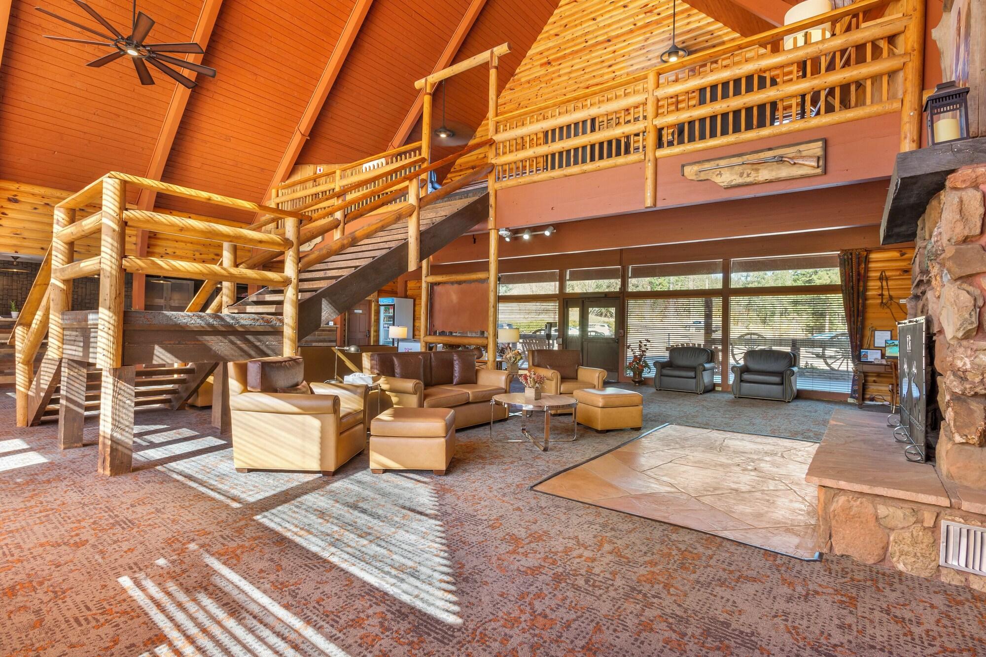Vista Lobby Kohl's Ranch Lodge