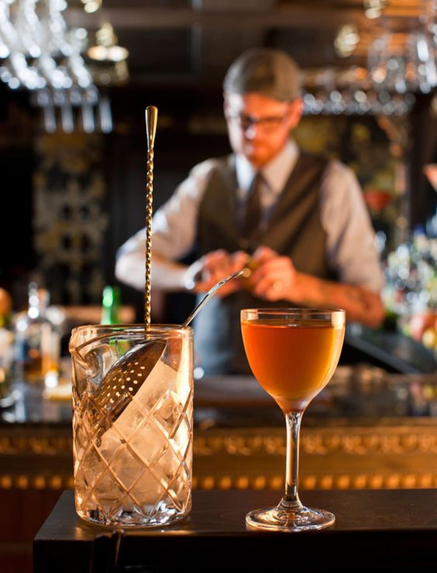 Bar/Salón Hotel Commonwealth