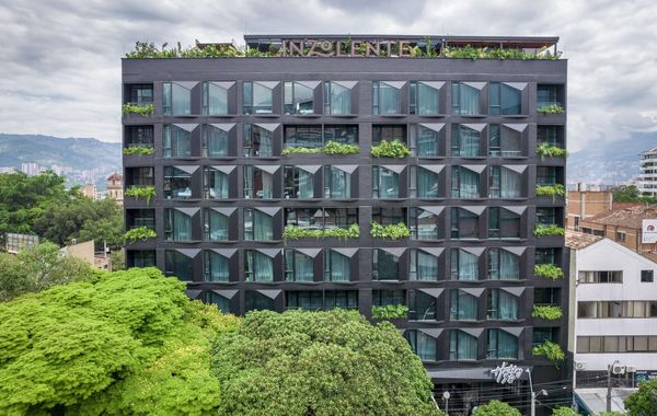 Hashtag 98 Hotel By Jalo