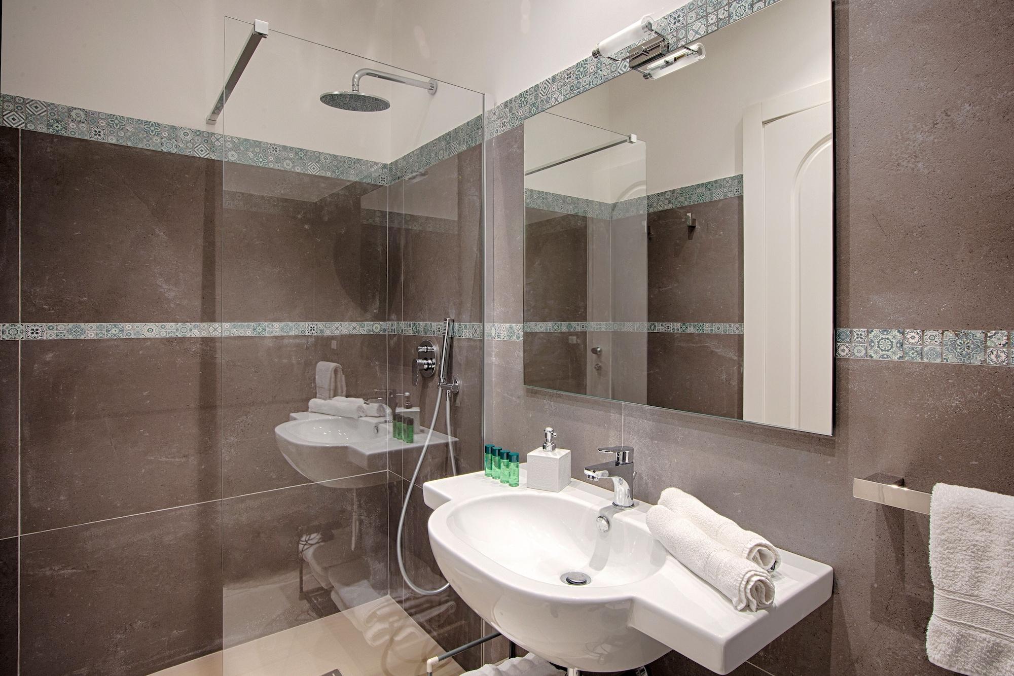 Equipamiento de Habitación Napoli Time