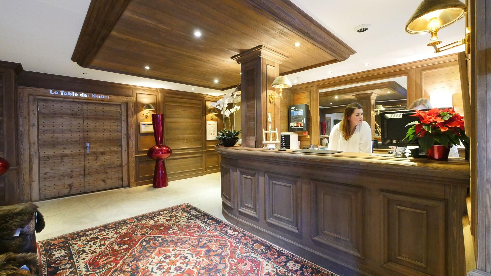 Vista Lobby Hôtel Tsanteleina