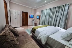 Alojamiento - Comfort and Convenience at Bela Valley Guest House - Your Gateway to Relaxation