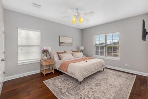 Alquiler Vacacional - Home 4 U at Olive Bayou! Downtown Lake Charles