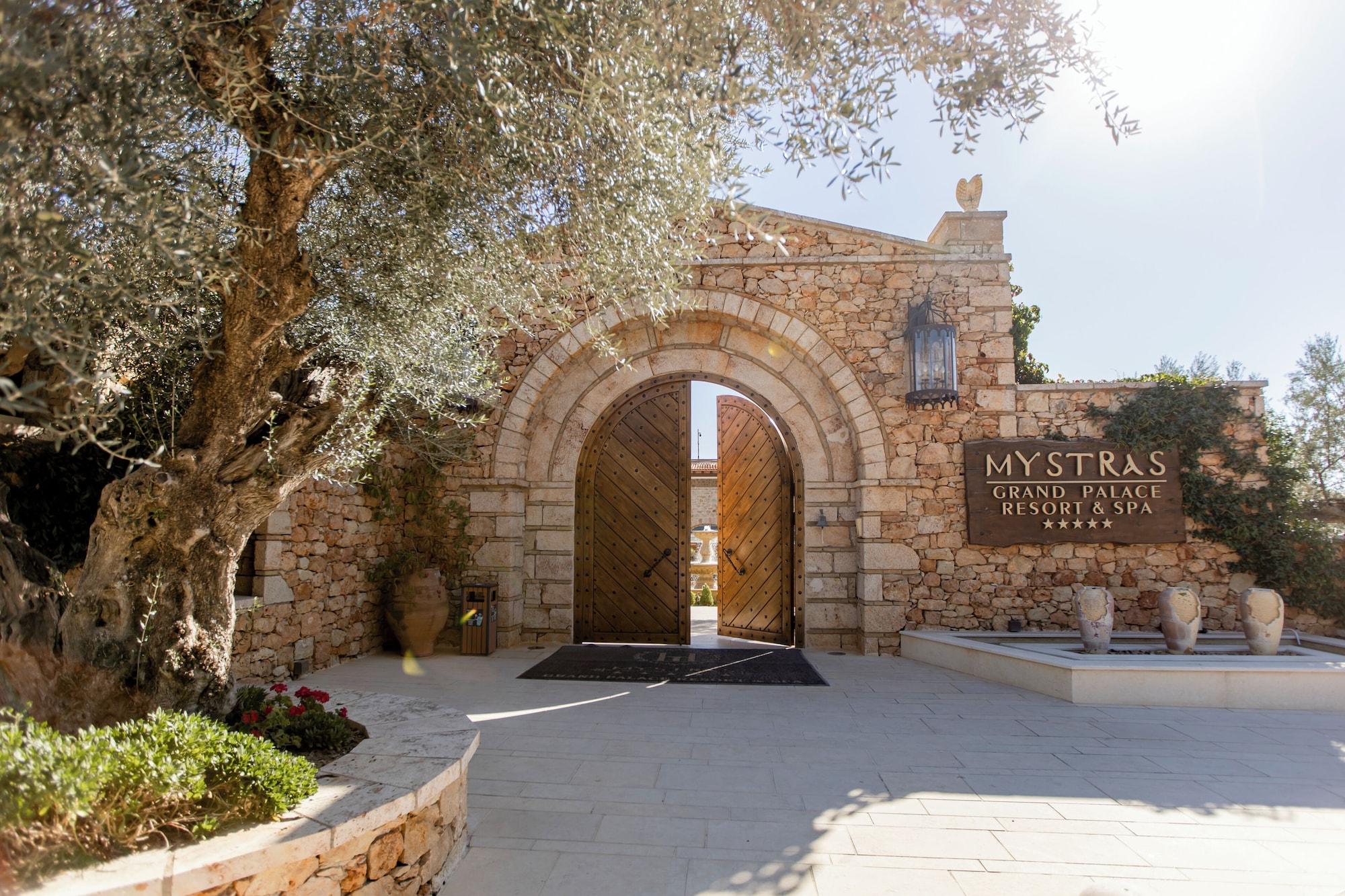 Varios Mystras Grand Palace Resort & Spa