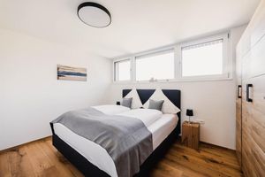 Alquiler Vacacional - Elegant 2-room vacation apartment (1st floor) with 49sqm & covered balcony, close to the lake