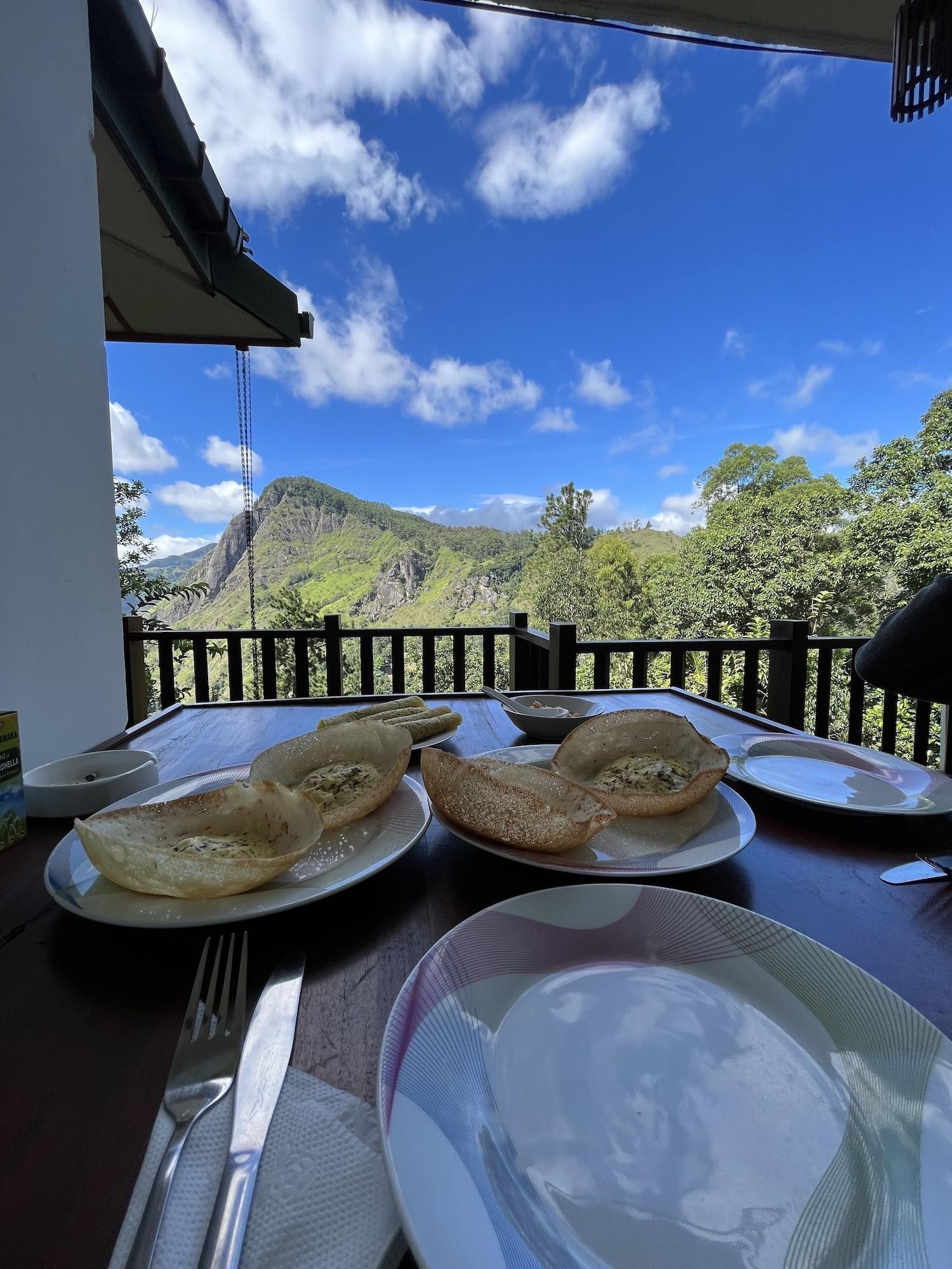 Restaurant Ella Ridge View