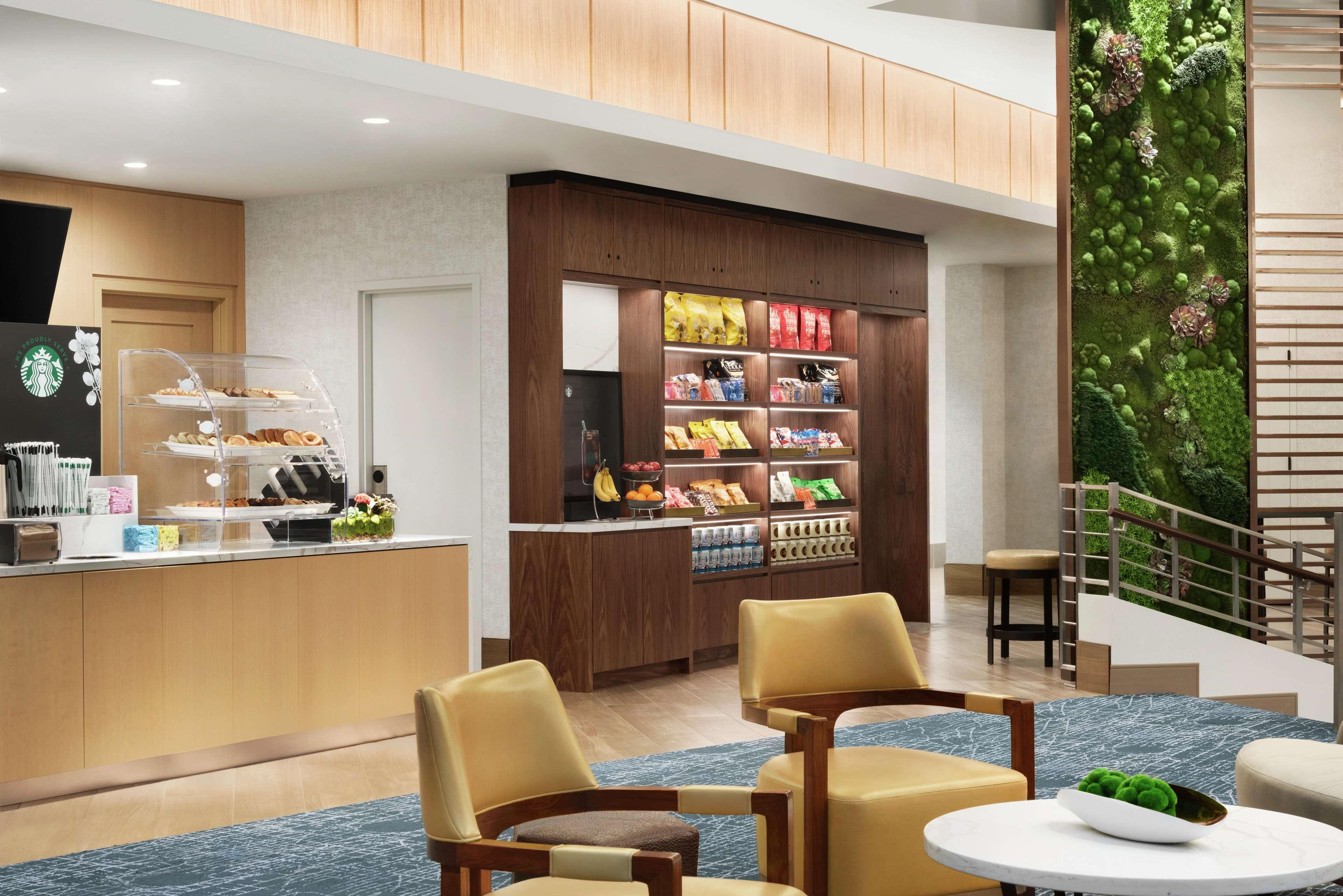 Restaurant DoubleTree by Hilton Chicago - Magnificent Mile