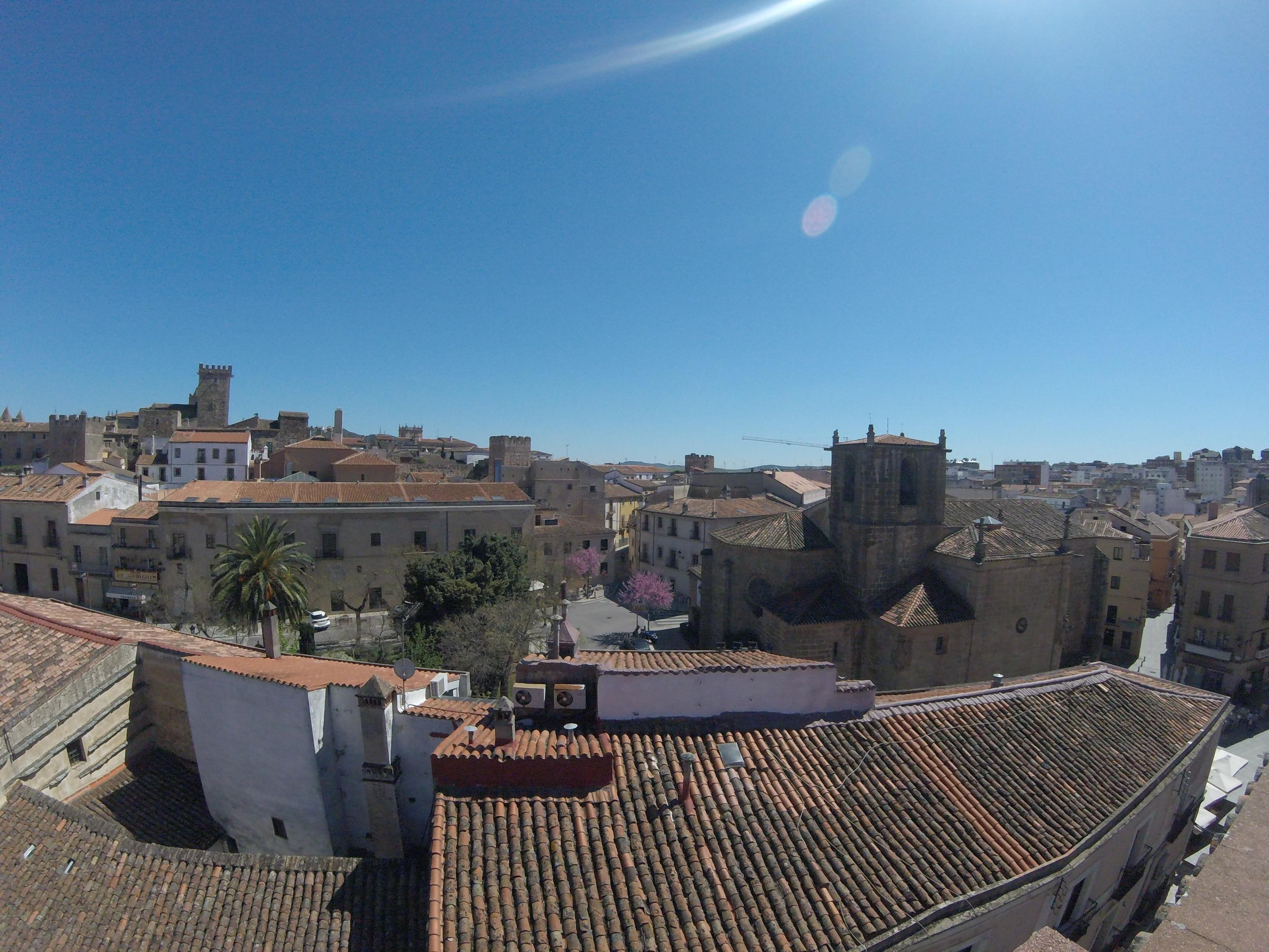 Vista Exterior KUBIK Hotel