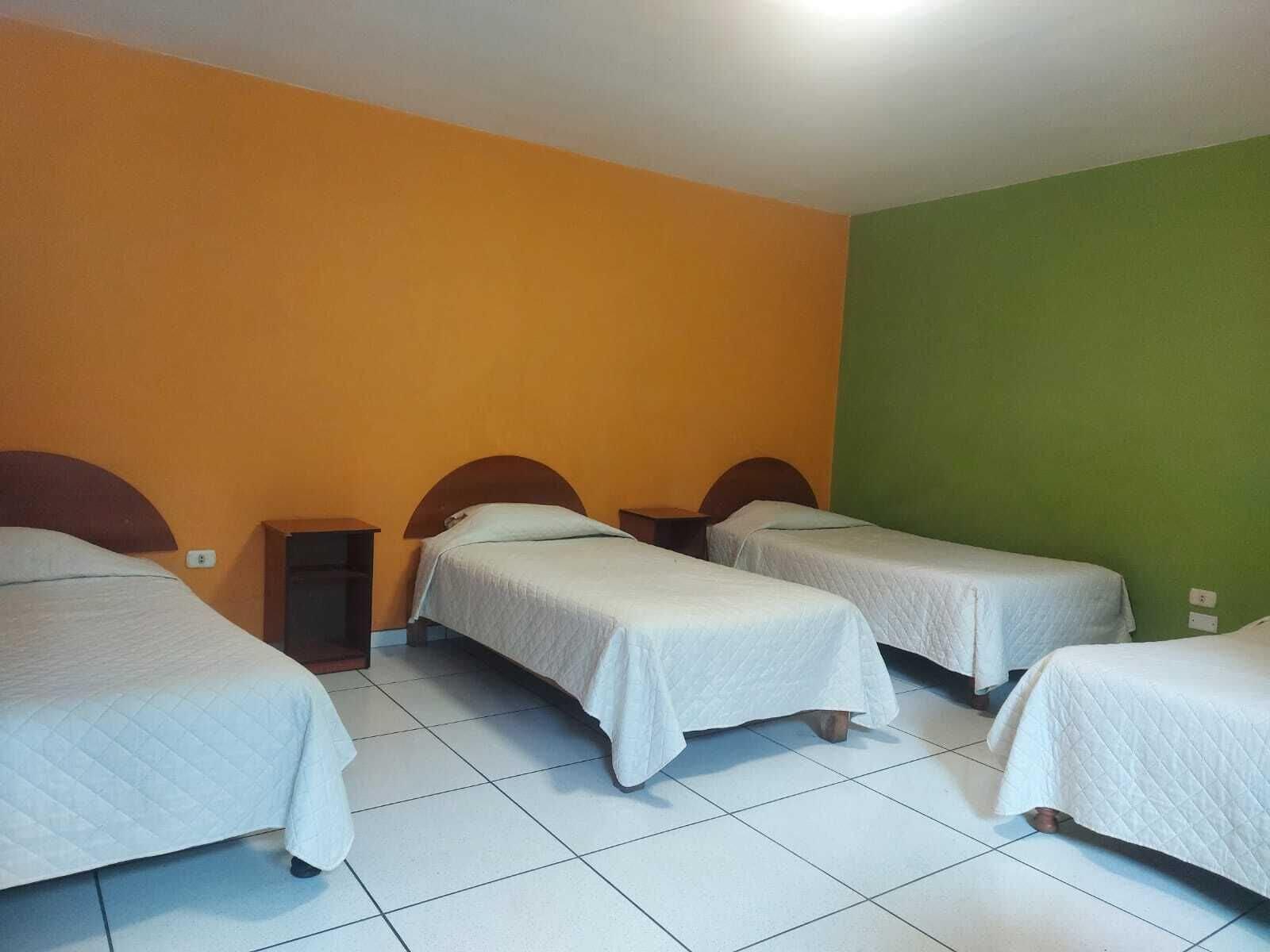 Equipamiento de Habitación Hostal Espinoza - Hostel