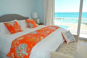 Renta Vacacional - Blue Horizon Villa - Beachfront Villa, Gated Community
