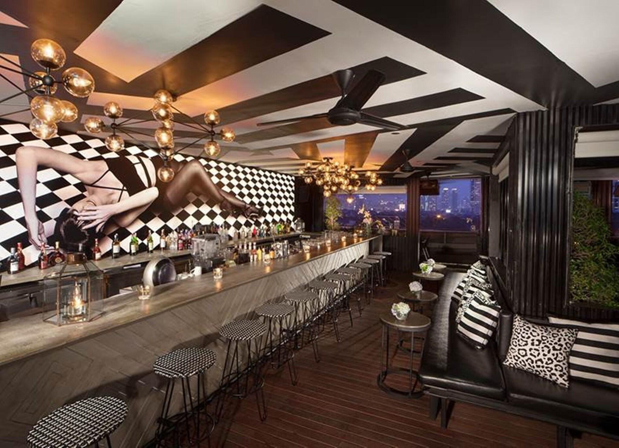 Restaurant ARTOTEL Thamrin Jakarta