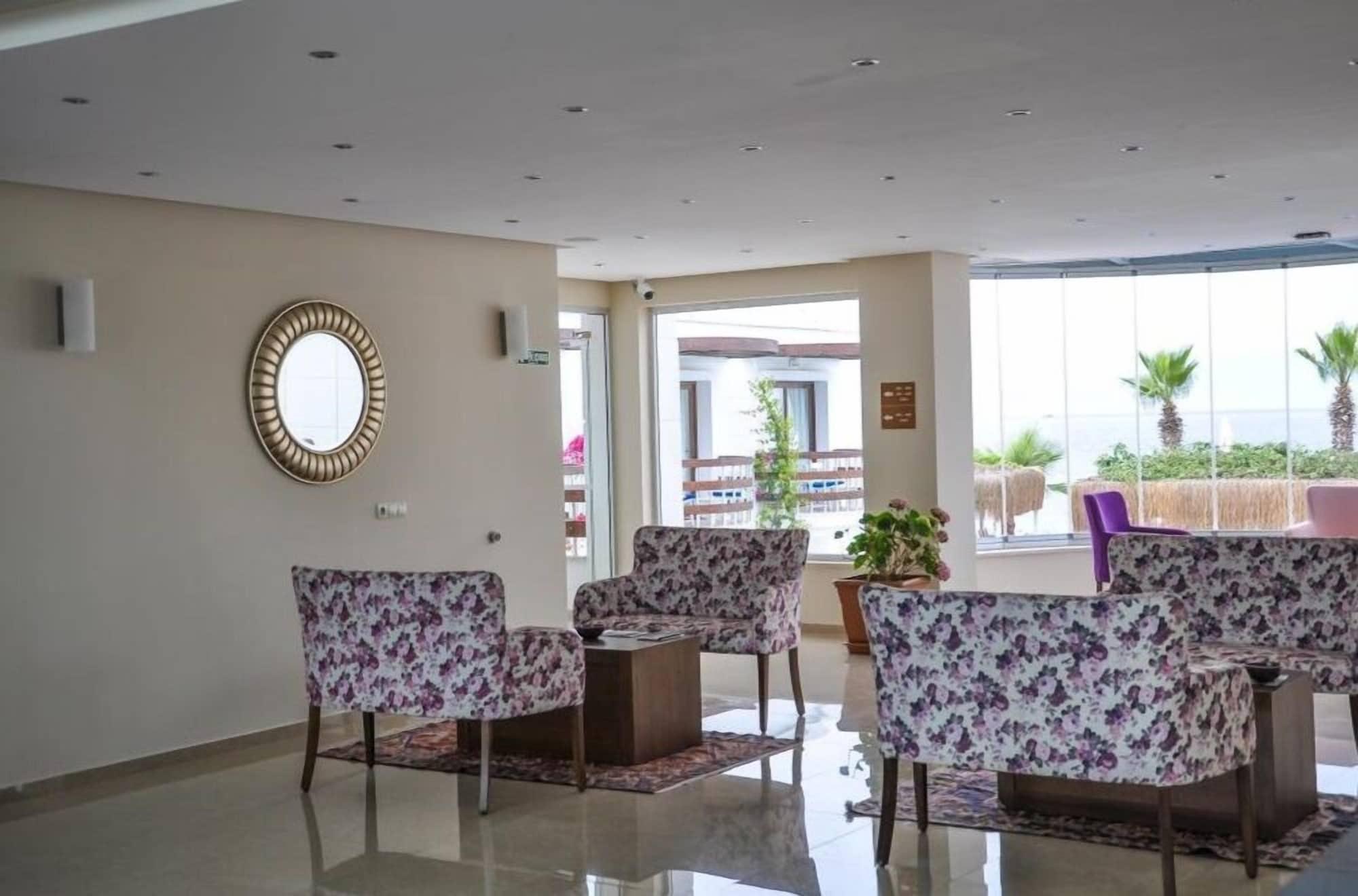 Vista Lobby Beyaz Suite Hotel
