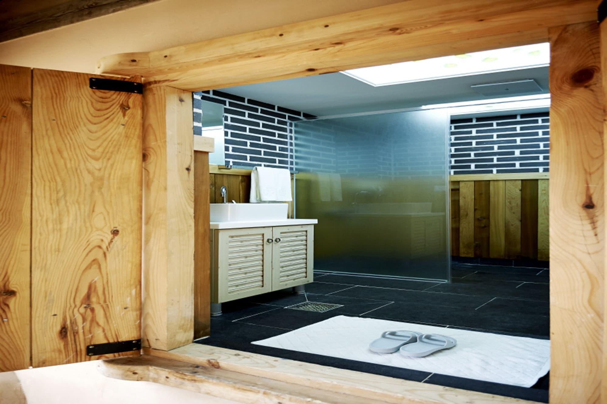 Equipamiento de Habitación Andong Gurume Resort