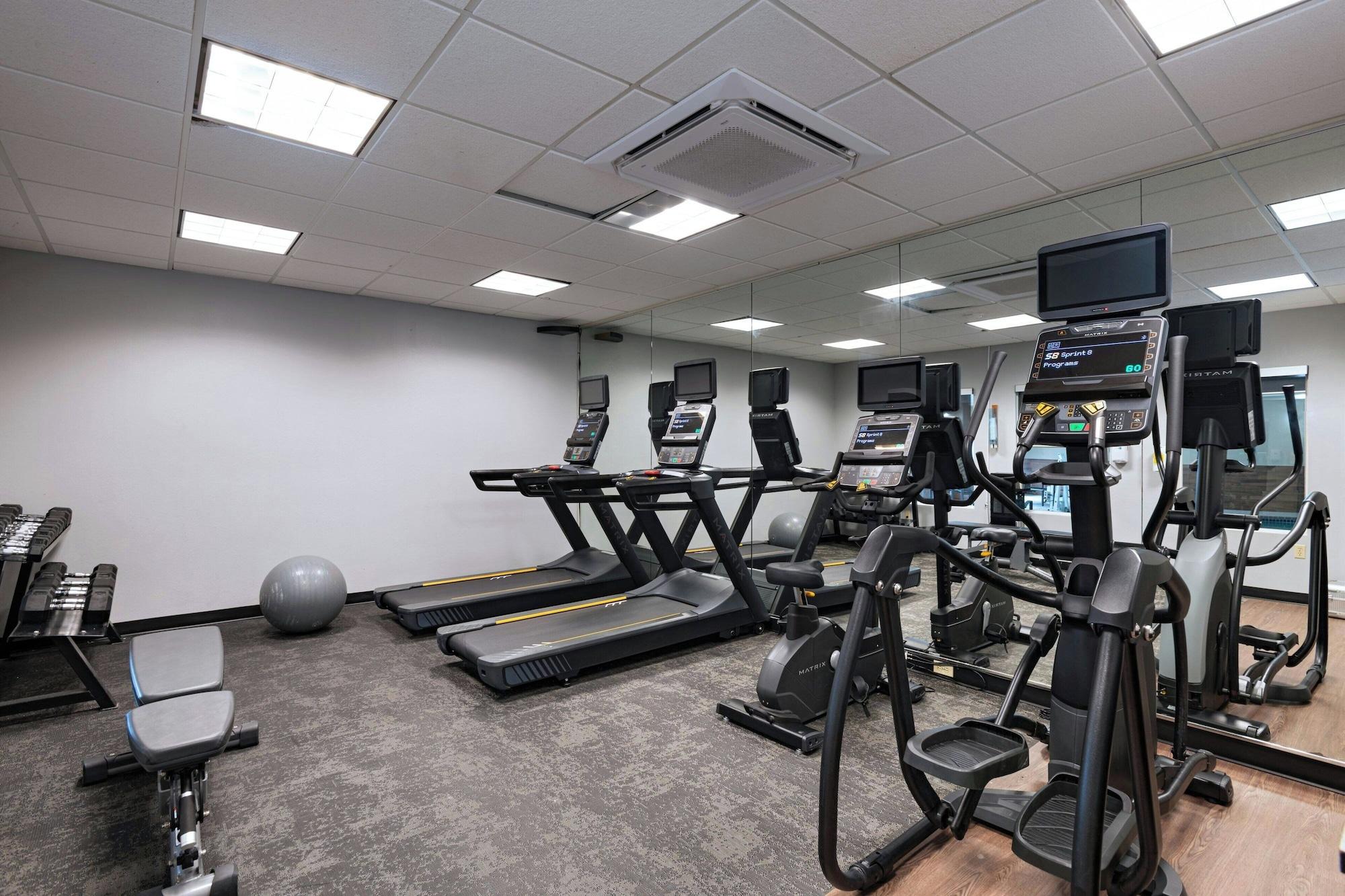 Gimnasio Fairfield Inn & Suites by Marriott Edison-South Plainfield