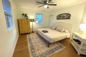 Alquiler Vacacional - The Sand Dollar – Charming Bungalow in Gulfport, Minutes from Downtown St. Pete