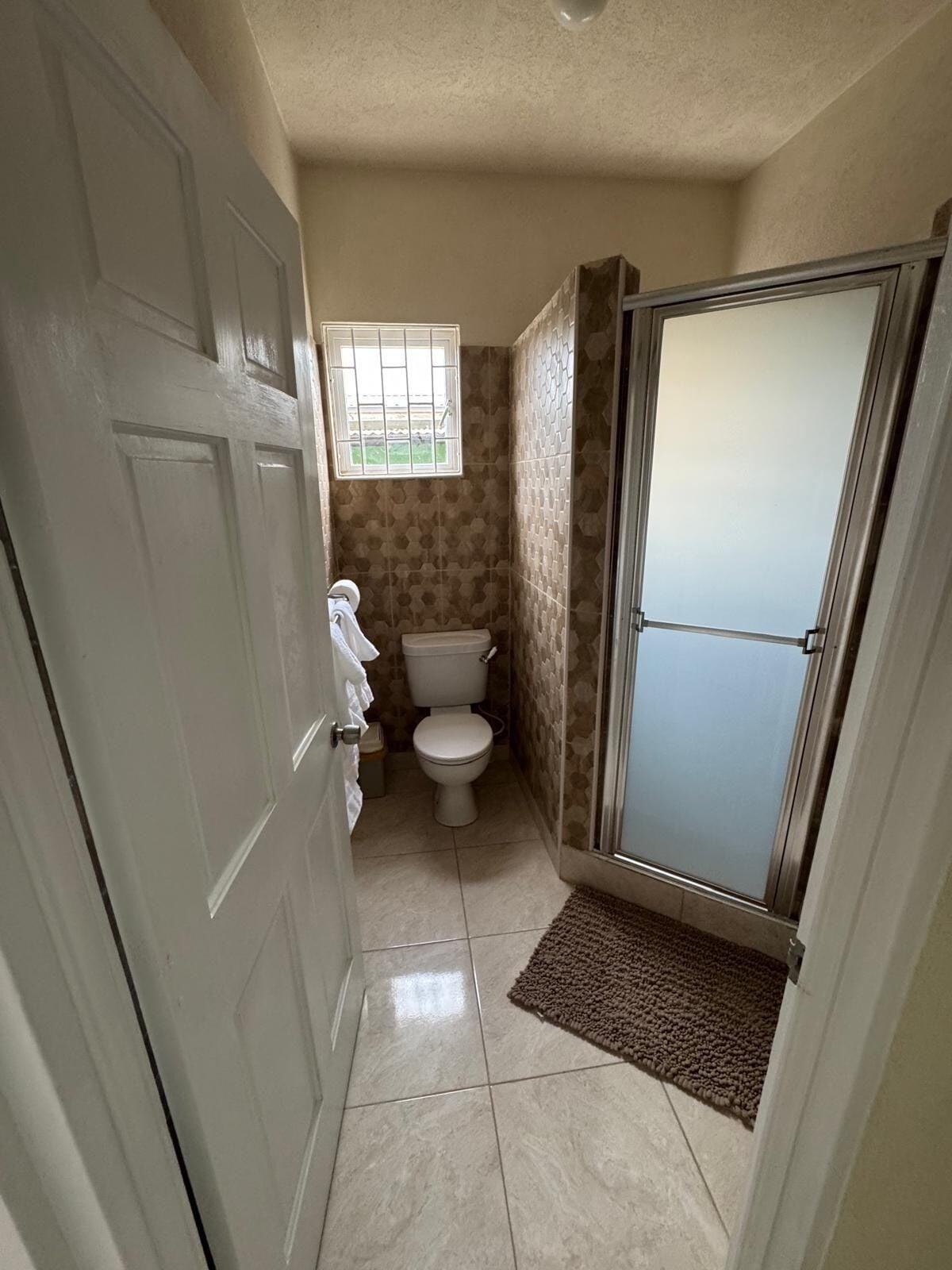 Equipamiento de Habitación Sakari Ventures Apartments