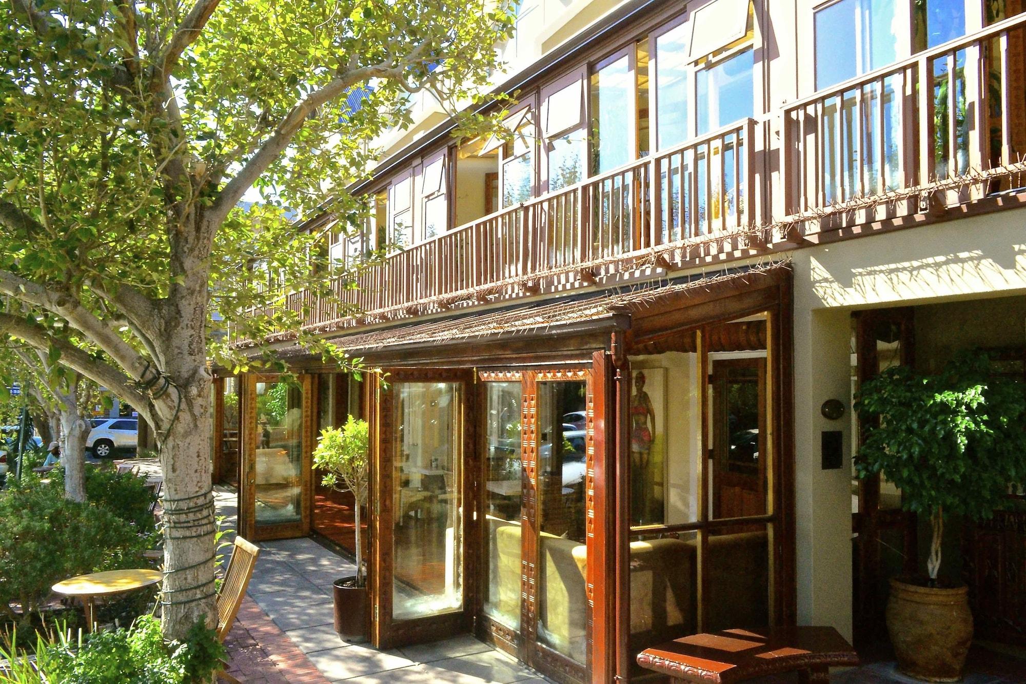 Varios iKhaya Boutique Hotel