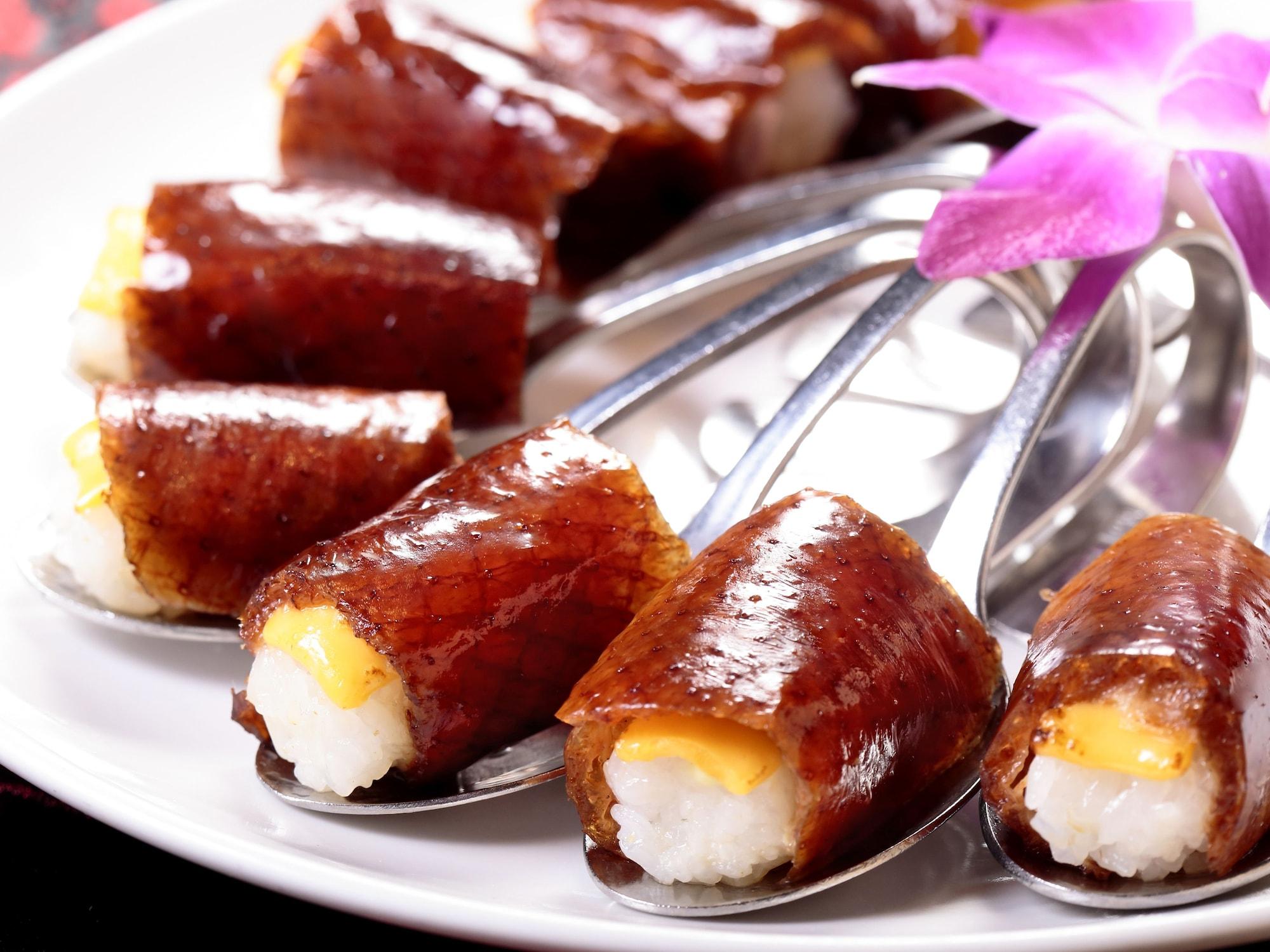 Restaurant Silks Place Yilan