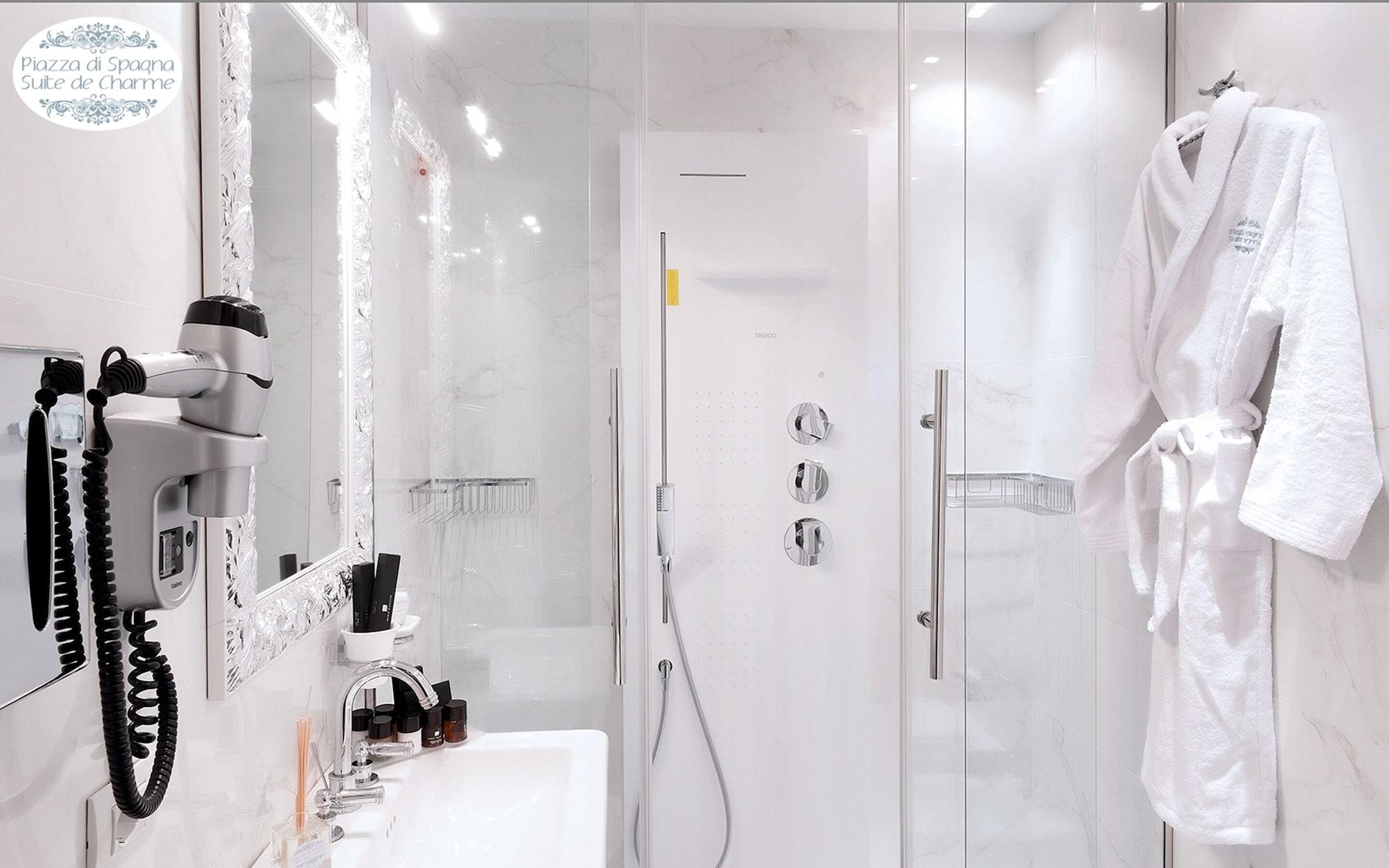 Equipamiento de Habitación Piazza di Spagna Suite de Charme