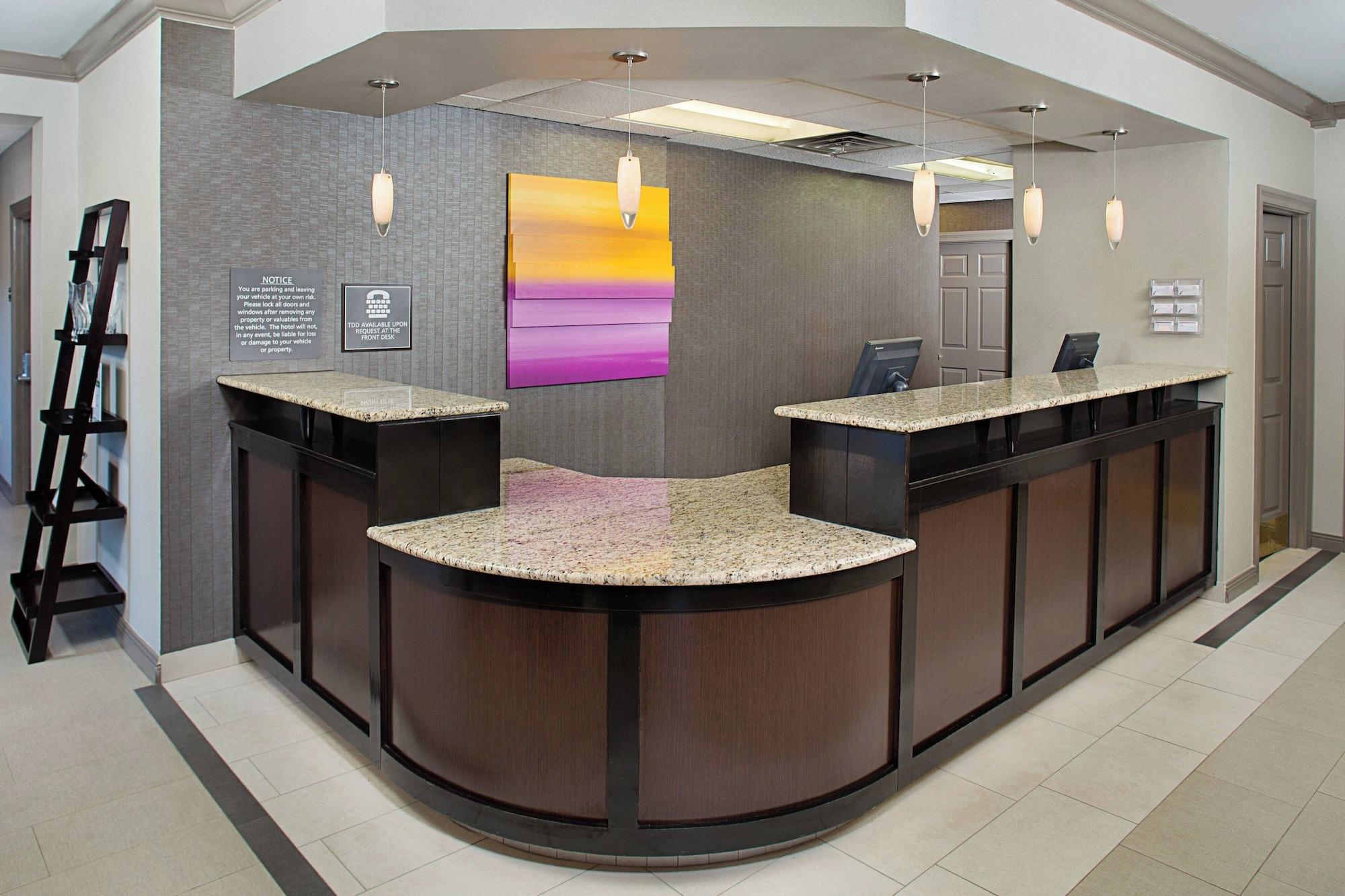 Vista Lobby Residence Inn by Marriott Richmond Northwest