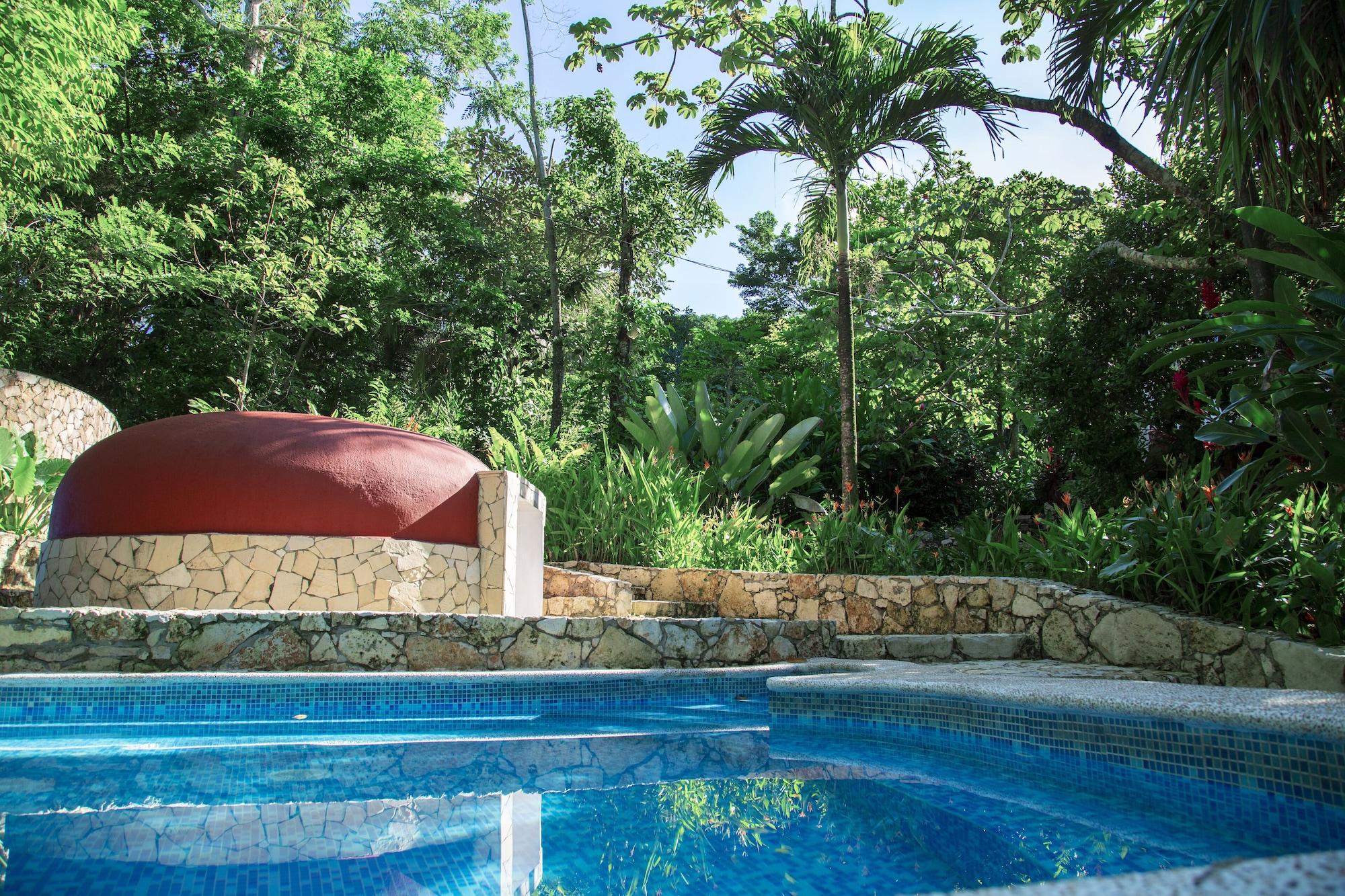 Spa Hotel La Aldea del Halach Huinic