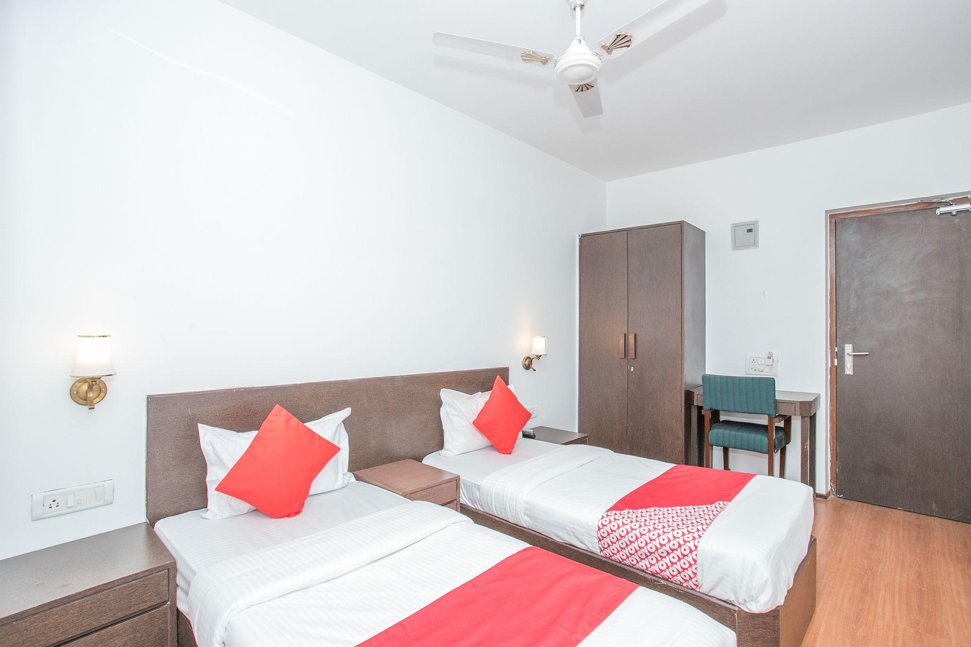 Habitación OYO 12525 Aditya Inn