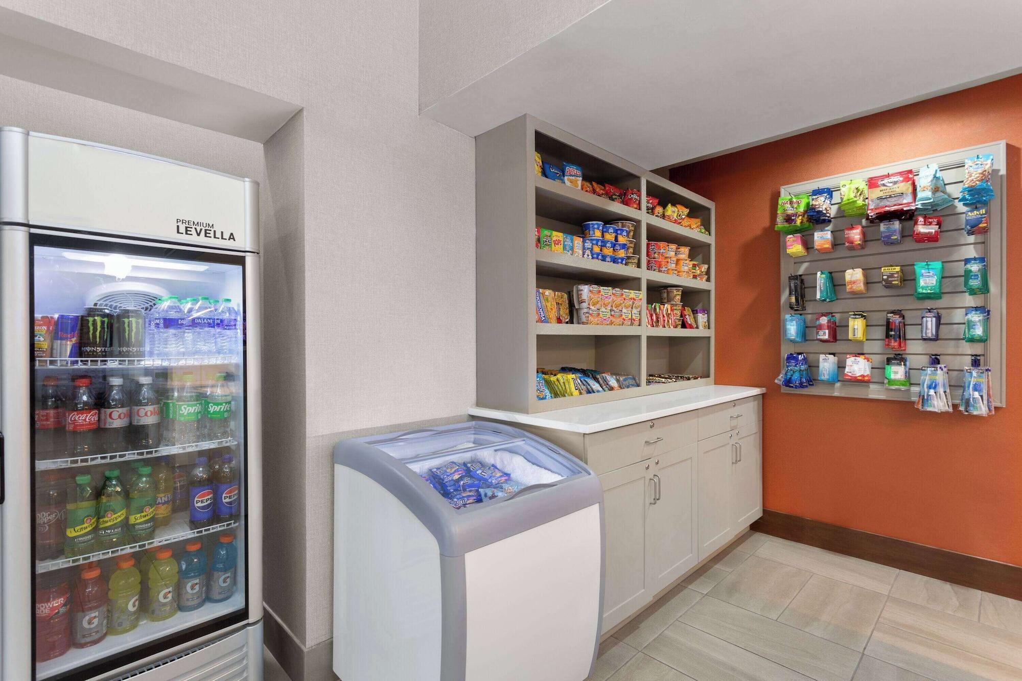 Restaurant La Quinta Inn & Suites by Wyndham Ft. Pierce