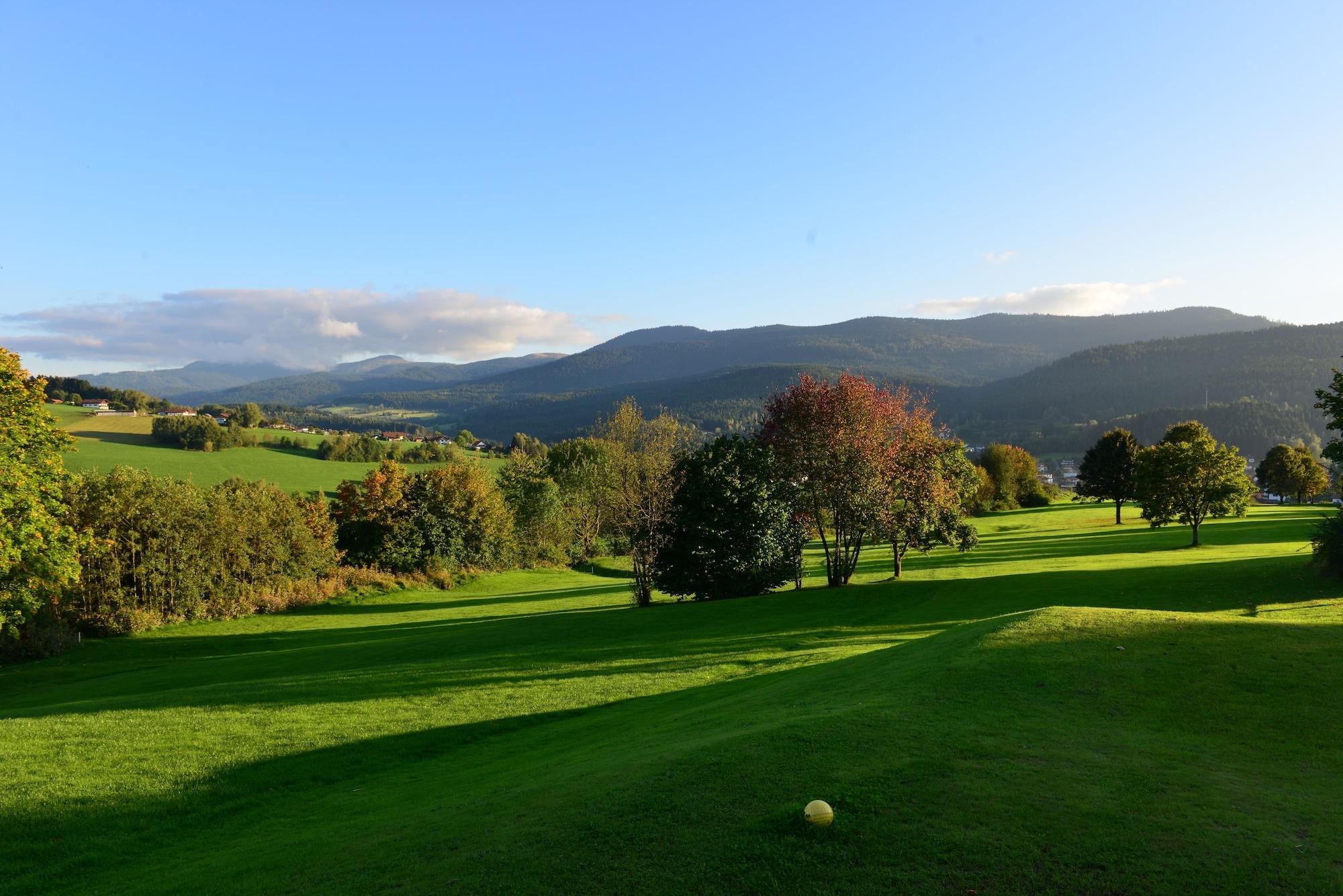 Campo de Golf Sonnenhof Resort